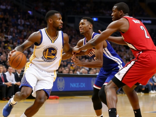 Golden State Warriors Iniciam a Temporada com Vitória Avassaladora Sobre Trail Blazers