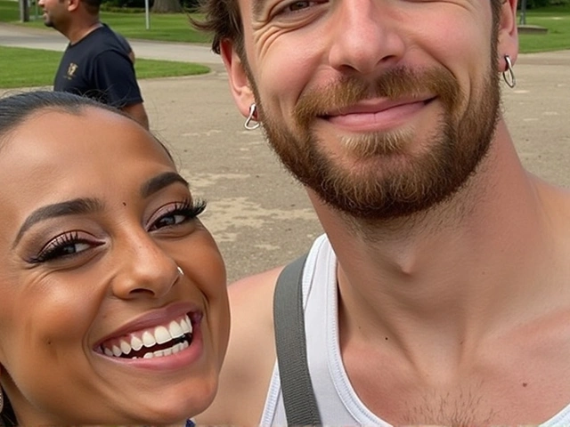 Gabz e Jaffar Bambirra: O Novo Casal que Conquista os Flashs em Eventos